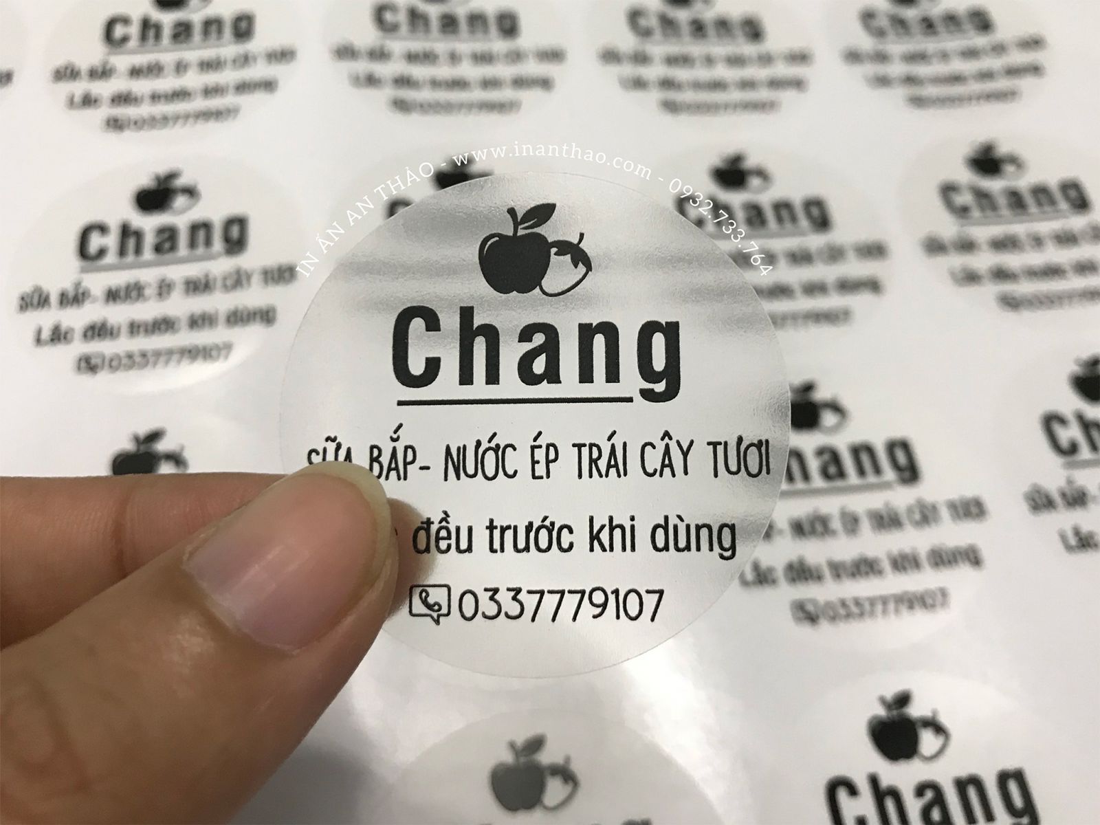 Decal Nhựa Trong Suốt